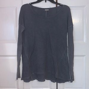 💫Urban outfitters light long sleeve